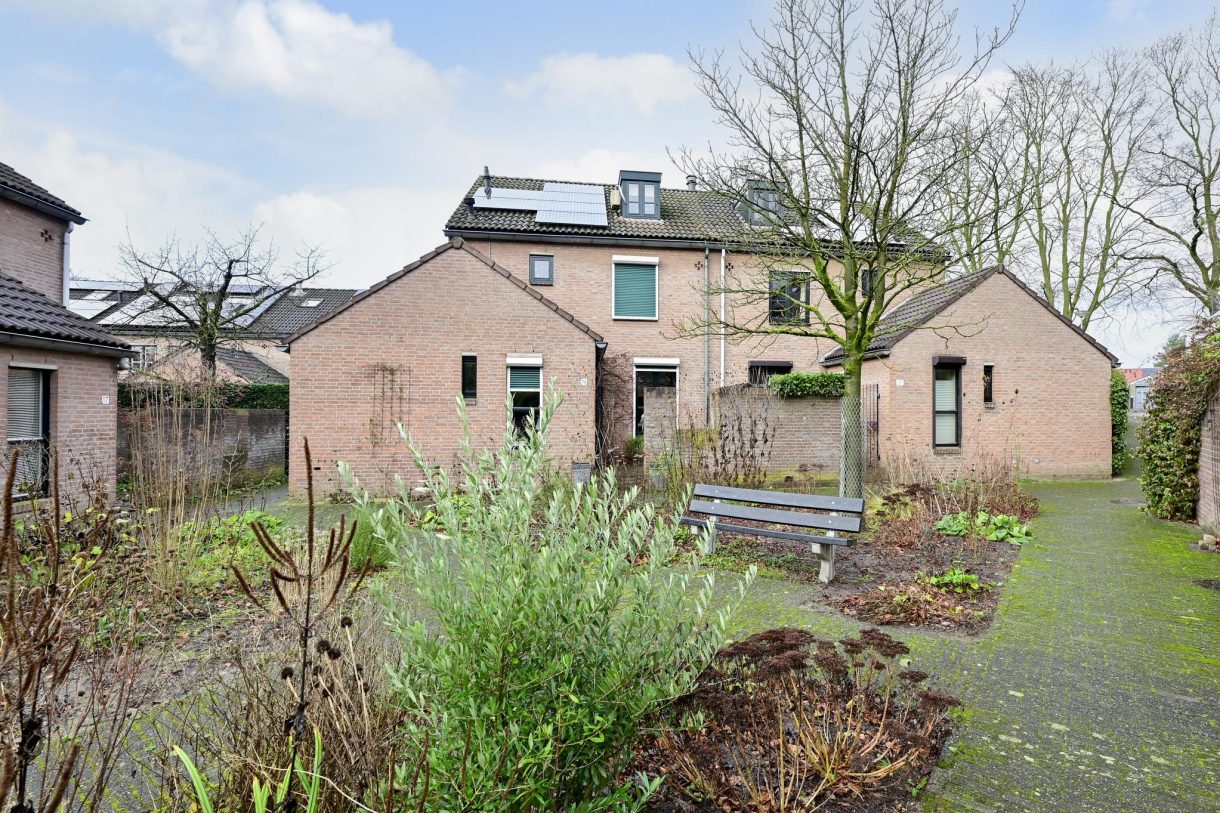 Te koop: Foto Woonhuis aan de De Hazelaar 21 in Molenhoek