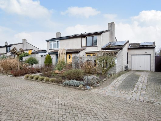 Hoofdfoto van Overasselt Oude Kleefsebaan 46