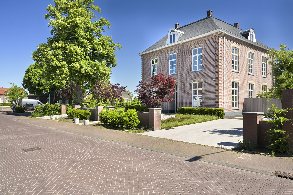 Te koop: Foto Woonhuis aan de Kerkplein 5 in Beugen