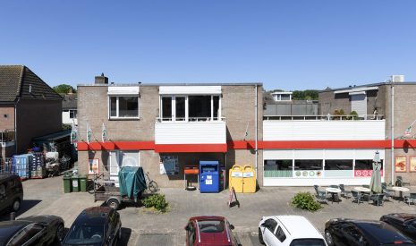 koop  Ooij  Reiner van Ooiplein 21 – Hoofdfoto