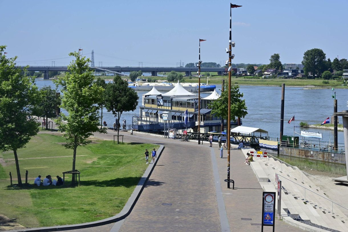 Te koop: Foto Appartement aan de Waalkade 81 in Nijmegen