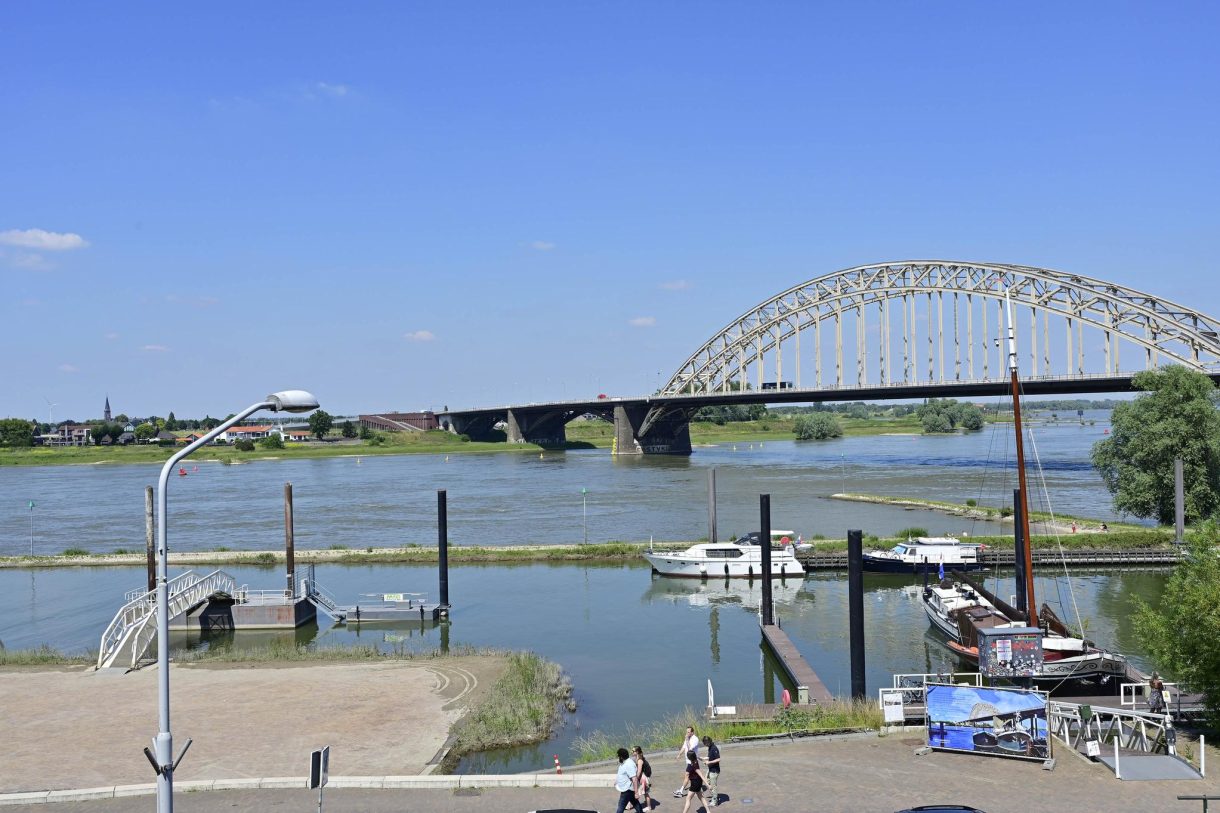 Te koop: Foto Appartement aan de Waalkade 81 in Nijmegen