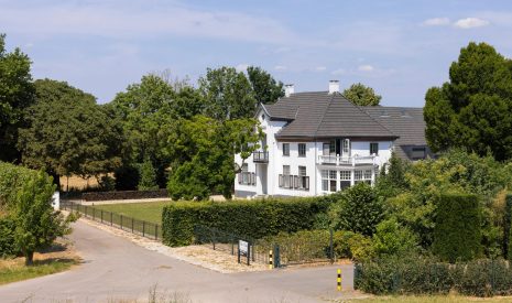 Te koop: Foto Woonhuis aan de Waaldijk 9 in Andelst